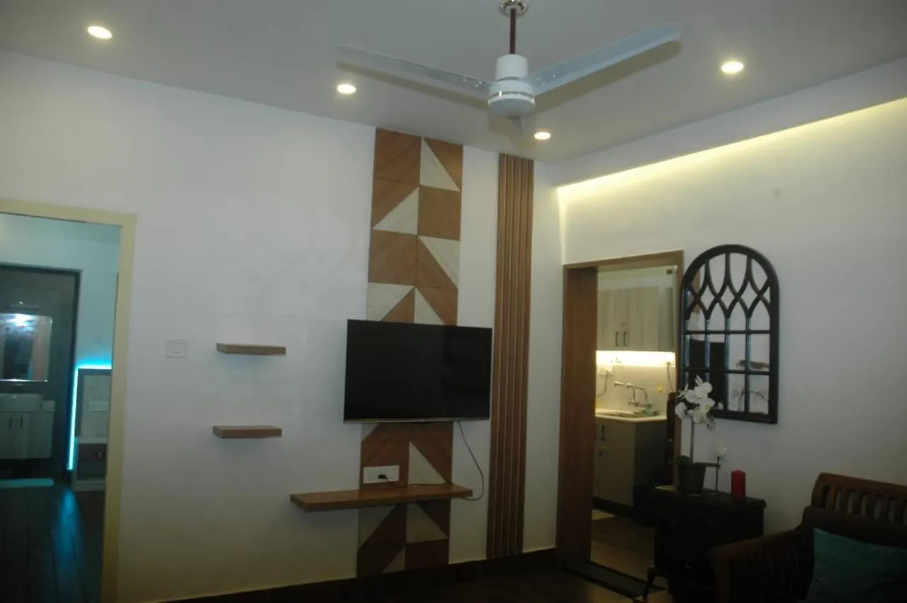 Orange Valley Farm Resort 무나르 0*,  인도