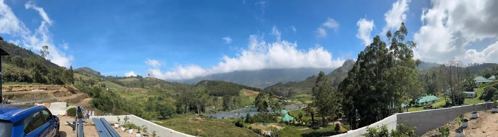 Orange Valley Farm Resort 무나르 0*,  인도